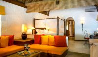 Luxury Villas in the Maldives - Soneva Fushi Villa Suite with Pool - Soneva Fushi - Master Bedroom