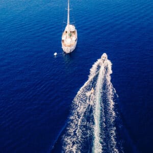 Luxury Yacht Experiences and Itineraries, Skurfing
